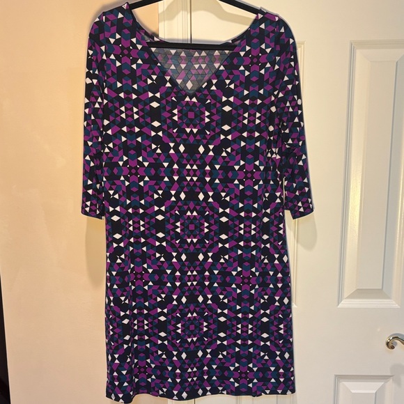 Geometric Patterned Stretchy Dress, 3/4 Sleeve, Black, White, Navy, Size L - Picture 1 of 8